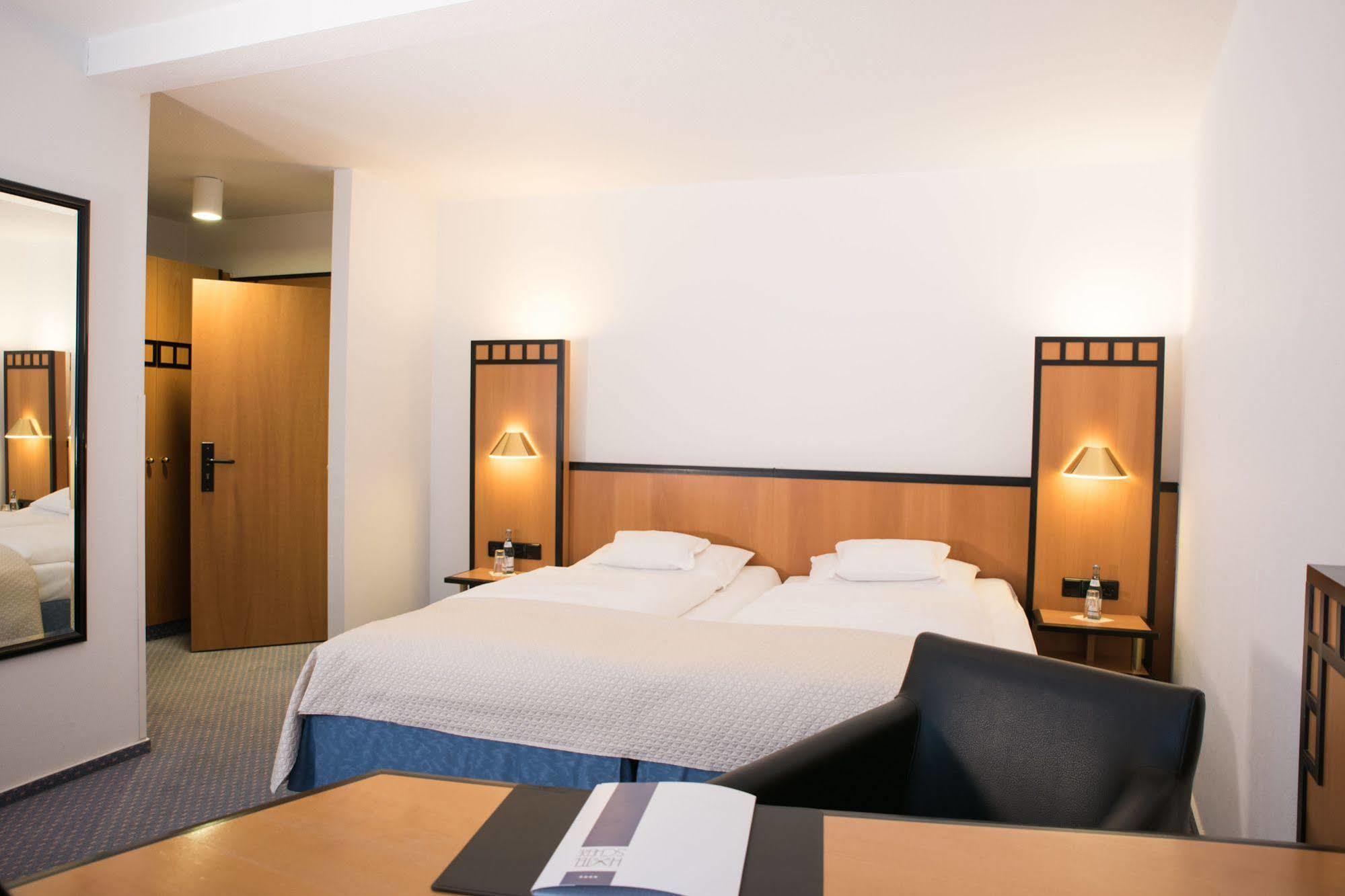 נורטהיים Hotel Schere מראה חיצוני תמונה